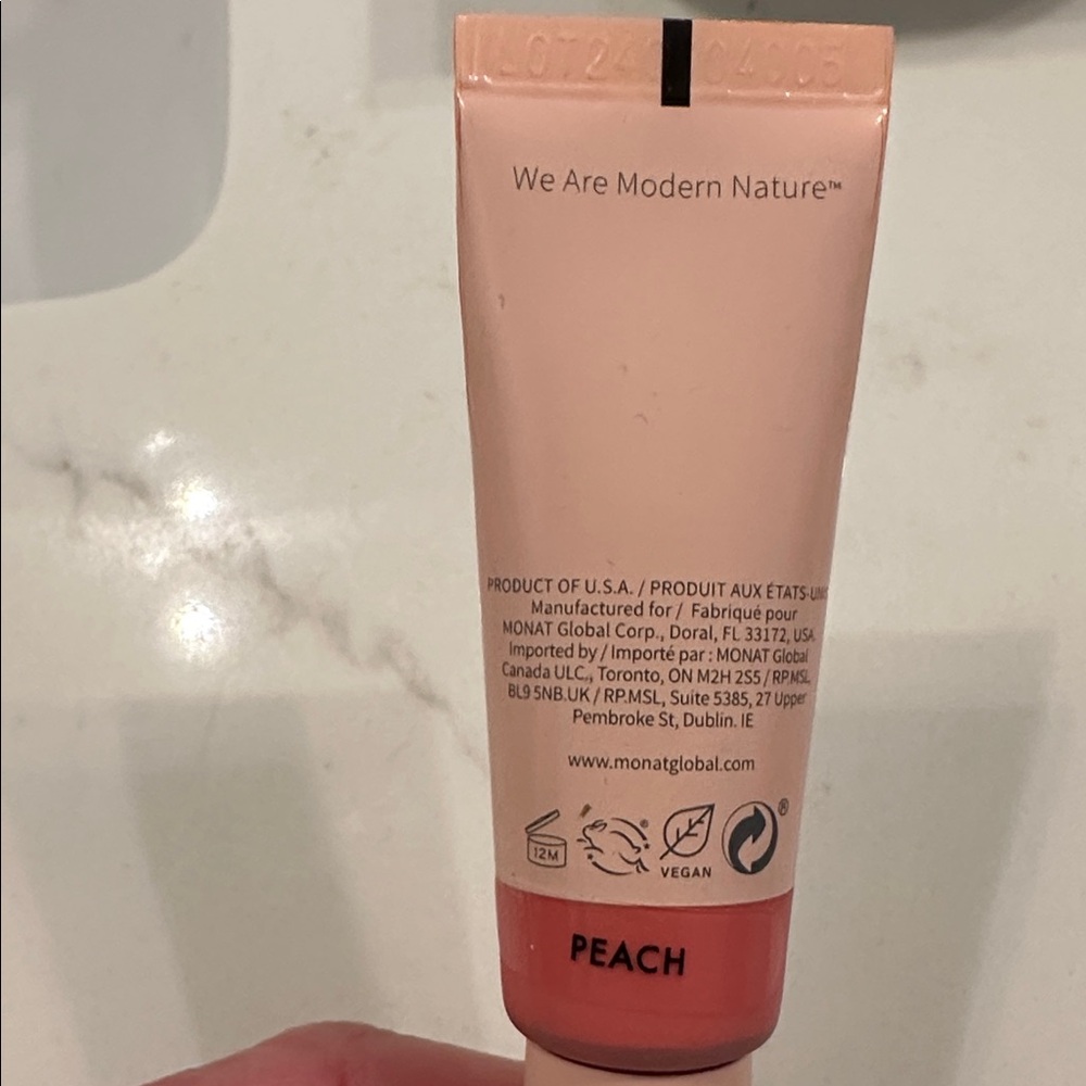 Monat Hydrating Liquid-Gel Cream Blush - Picture 2 of 3